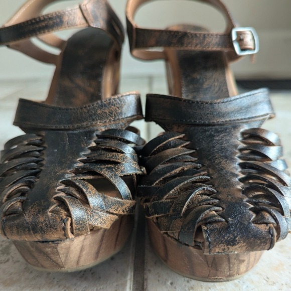 Five Worlds by Cordani Woven Leather Platform Sandals Brown Wood Heel Womens 7 - Picture 4 of 8